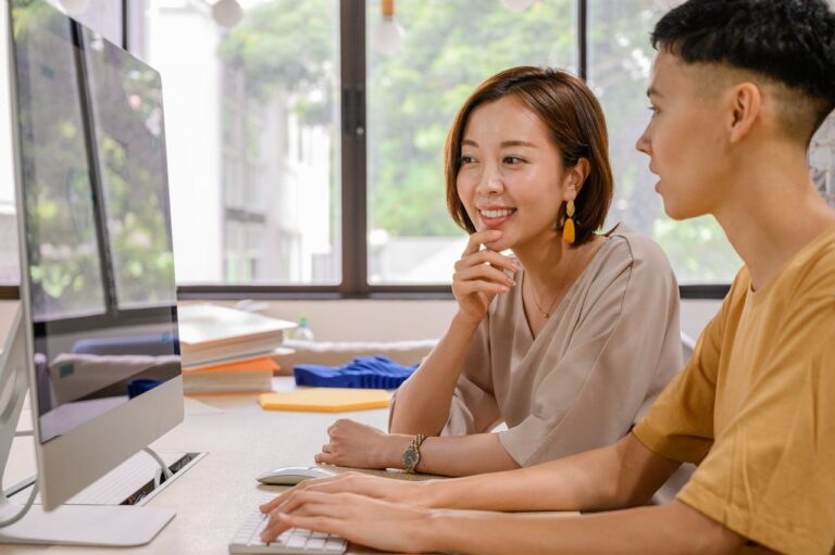 How an Asian Co-working Space Expanded Across Asia with Second Talent’s EOR Model